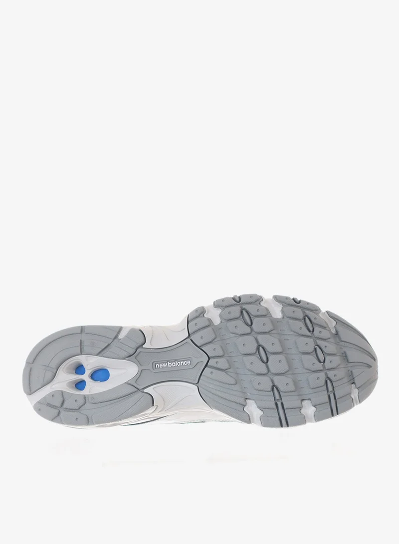 New Balance 740 Sneakers